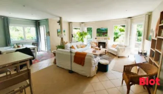 Maison 8 pièce(s)