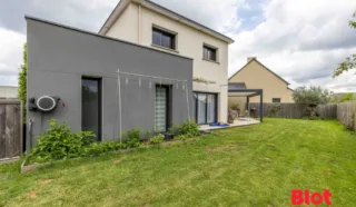 Maison 6 pièce(s)