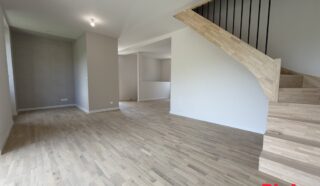 Maison 4 pièce(s)
