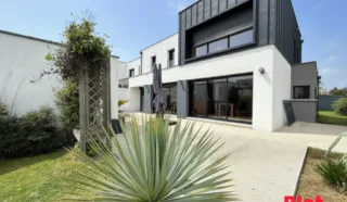Maison 6 pièce(s)