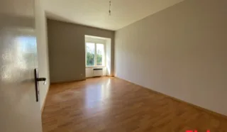 Maison 6 pièce(s)
