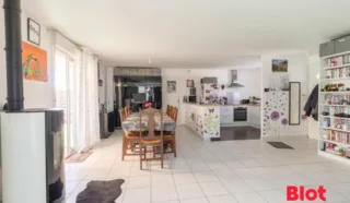 Maison 6 pièce(s)