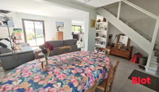 Maison 5 pièce(s)