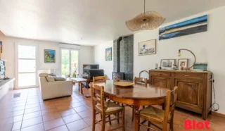 Maison 6 pièce(s)