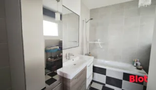 Maison 5 pièce(s)