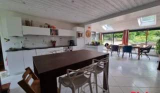 Maison 6 pièce(s)