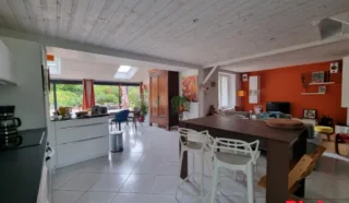 Maison 6 pièce(s)