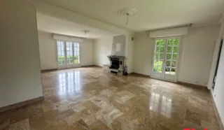 Maison 6 pièce(s)