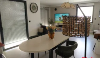Maison 6 pièce(s)