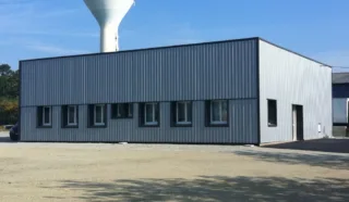  LOCAL D'ACTIVITÉS VANNES 180 m²