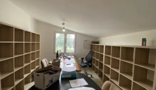  LOCAL D'ACTIVITES MONTFORT-SUR-MEU 330 m²