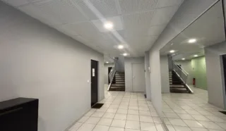  BUREAUX  110 m² CARQUEFOU