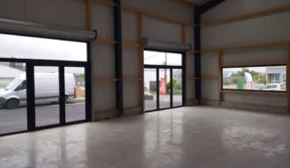  LOCAL D'ACTIVITES  130 m²  LANDERNEAU
