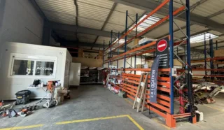  LOCAUX D'ACTIVITÉS 1 060 M² LE CELLIER