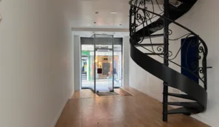  BUREAUX VITRINE 128 m² ST BRIEUC