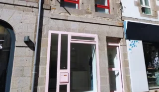  BUREAUX VITRINE 65 m² ST BRIEUC