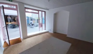  BUREAUX VITRINE 65 m² ST BRIEUC
