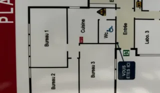  BUREAUX 83 M² SAINTE LUCE SUR LOIRE