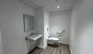 BUREAUX 83 M² SAINTE LUCE SUR LOIRE