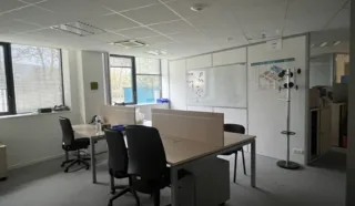  BUREAUX 2 173 m² ST JACQUES DE LA LANDE