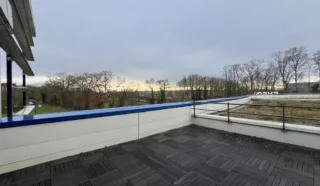  BUREAUX 3 700 m² ST JACQUES DE LA LANDE
