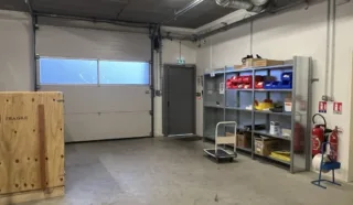  BUREAUX 304 m² ST JACQUES DE LA LANDE
