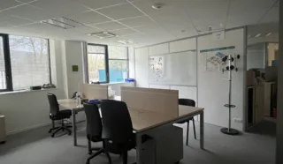  BUREAUX 602 m² ST JACQUES DE LA LANDE