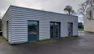  LOCAL PROFESSIONNEL MUZILLAC 100 m²