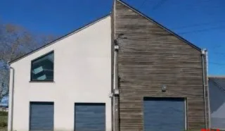  BUREAUX ET SHOWROOM SAINT-MALO 330 m²