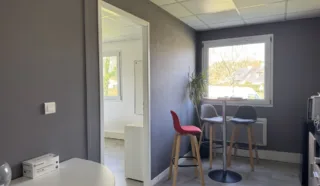  BUREAU 15 m² VANNES