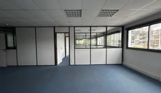  BUREAUX 233 M² NANTES