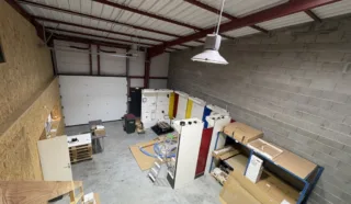  LOCAUX D'ACTIVITES 232 m² GOUESNOU