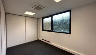  BUREAUX 55 M² CARQUEFOU