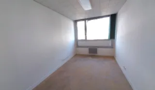  BUREAUX SAINT-MALO 94 m²