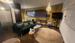  BUREAUX 560 M² LA CHAPELLE SUR ERDRE