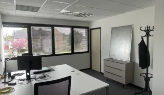  BUREAUX SAINT-GREGOIRE 189 m²