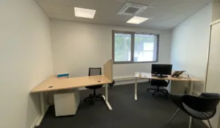  BUREAUX 678 m² BREST