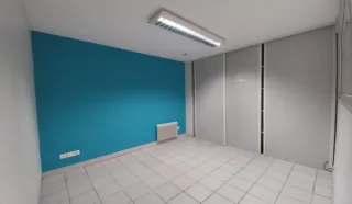  LOCAL PROFESSIONNEL 180 m² PONTIVY
