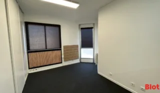  BUREAUX 76 M² SAINT NAZAIRE
