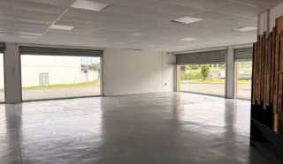  LOCAL COMMERCIAL 250 M² TREGUEUX