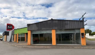  LOCAL COMMERCIAL 250 M² TREGUEUX