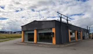  LOCAL COMMERCIAL 250 M² TREGUEUX