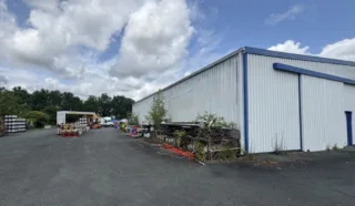  LOCAUX D'ACTIVITÉS 500 M² BOUVRON