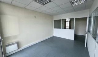  BUREAUX 48 m² CESSON-SEVIGNE