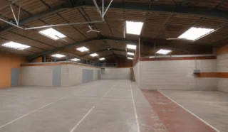  LOCAL D'ACTIVITE QUEVERT 600 m²