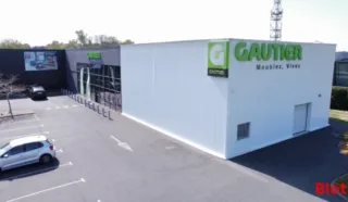  BATIMENT COMMERCIAL 550 m² LANGUEUX