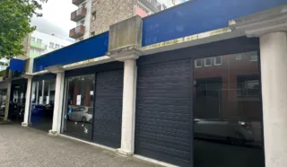  LOCAL PROFESSIONNEL 145 m² LORIENT
