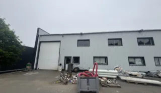  LOCAUX D'ACTIVITÉS 524 M² VIGNEUX DE BRETAGNE