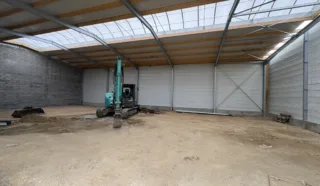 BUREAUX 104 m² PLOUEDERN