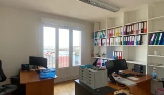  BUREAUX 65 m² BREST